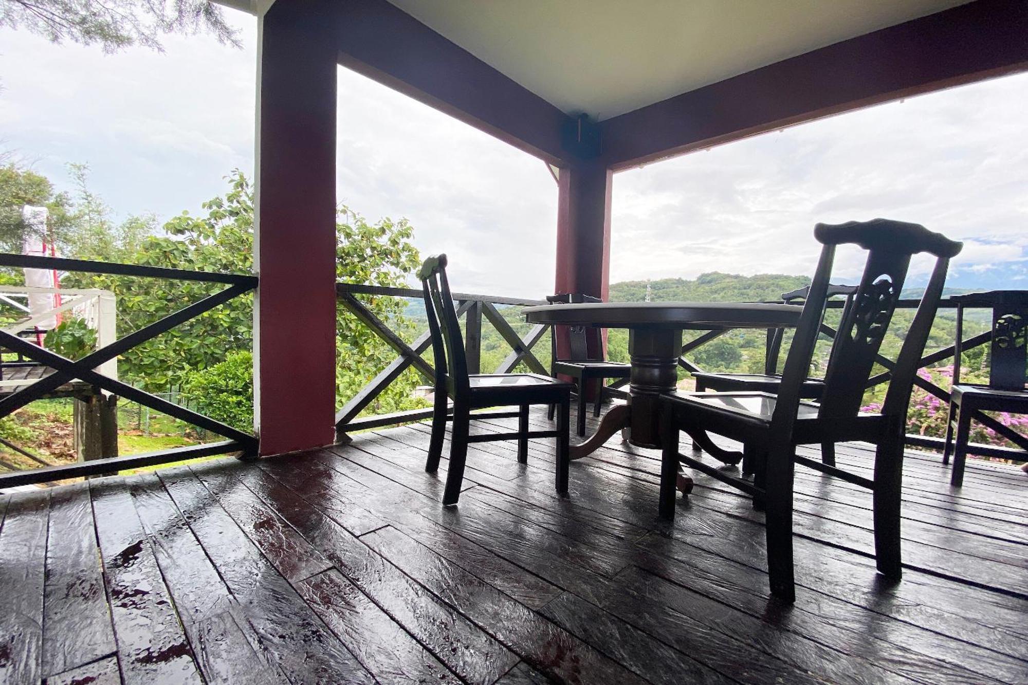 Oyo Home 90285 Pogimpaan Homestay Ranau Luaran gambar