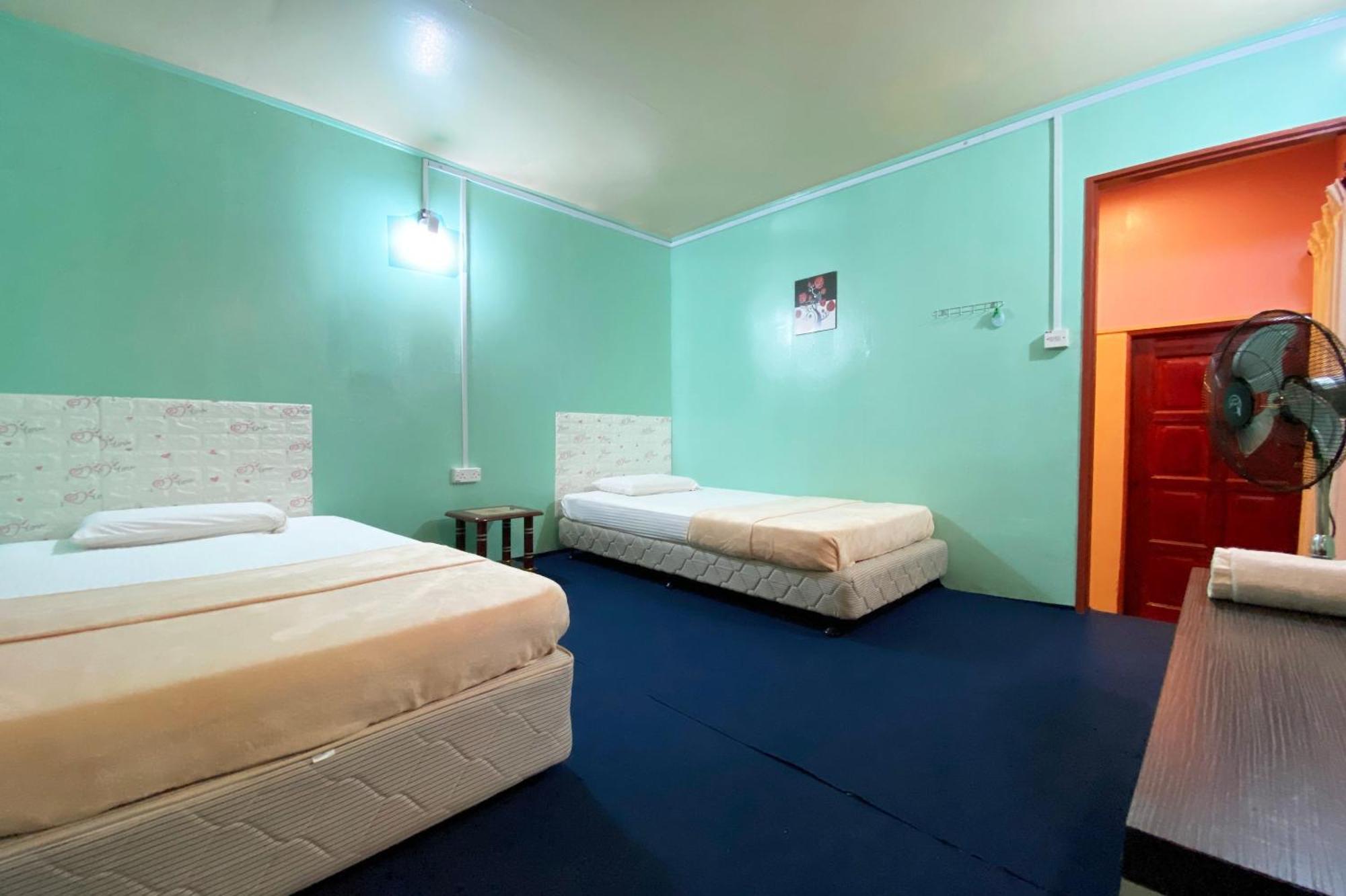 Oyo Home 90285 Pogimpaan Homestay Ranau Luaran gambar