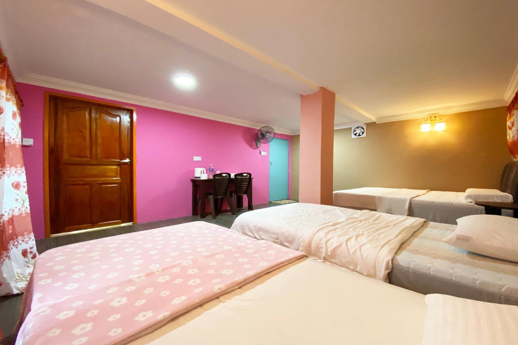 Oyo Home 90285 Pogimpaan Homestay Ranau Luaran gambar