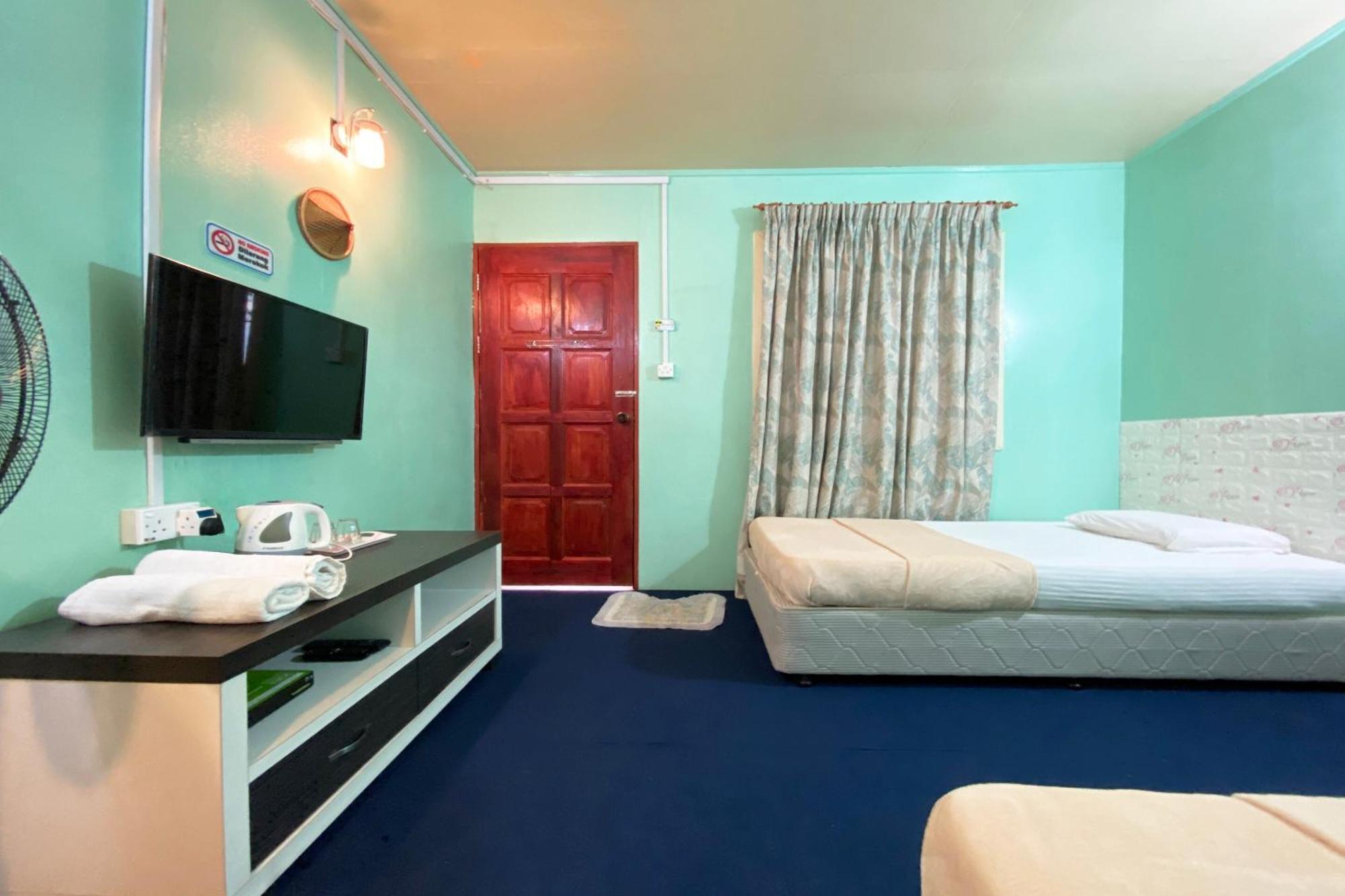 Oyo Home 90285 Pogimpaan Homestay Ranau Luaran gambar
